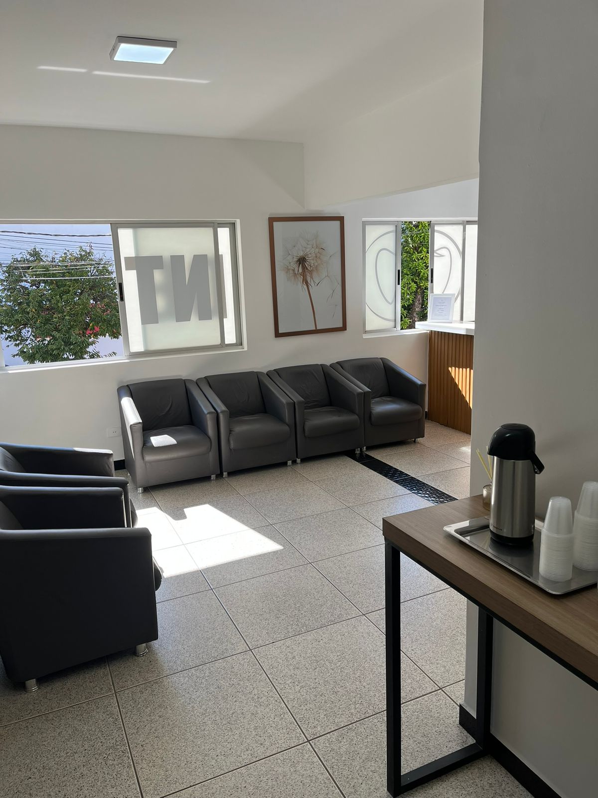Recepção da clínica Sperandio Oral Center em Apucarana